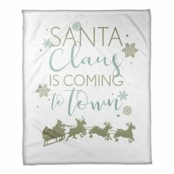 Brand new 🔥 Santa Claus Is Coming to Town Throw Blanket by Designs Direct 🔔
