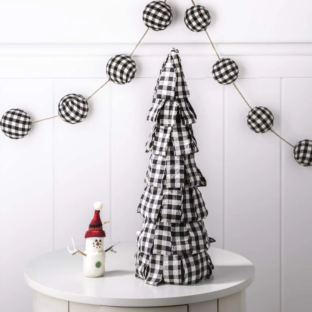Brand new β Glitzhome® 17" Black & White Plaid Fabric Tabletop Tree π - Image 3