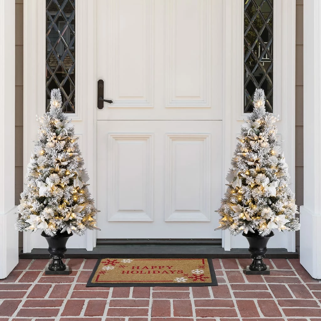 Budget ๐ 4ft. Pre-Lit Flocked Pine Artificial ๐ Christmas Tree in Planter Set, Warm White LED Lights by Glitzhome โ๏ธ - Image 2
