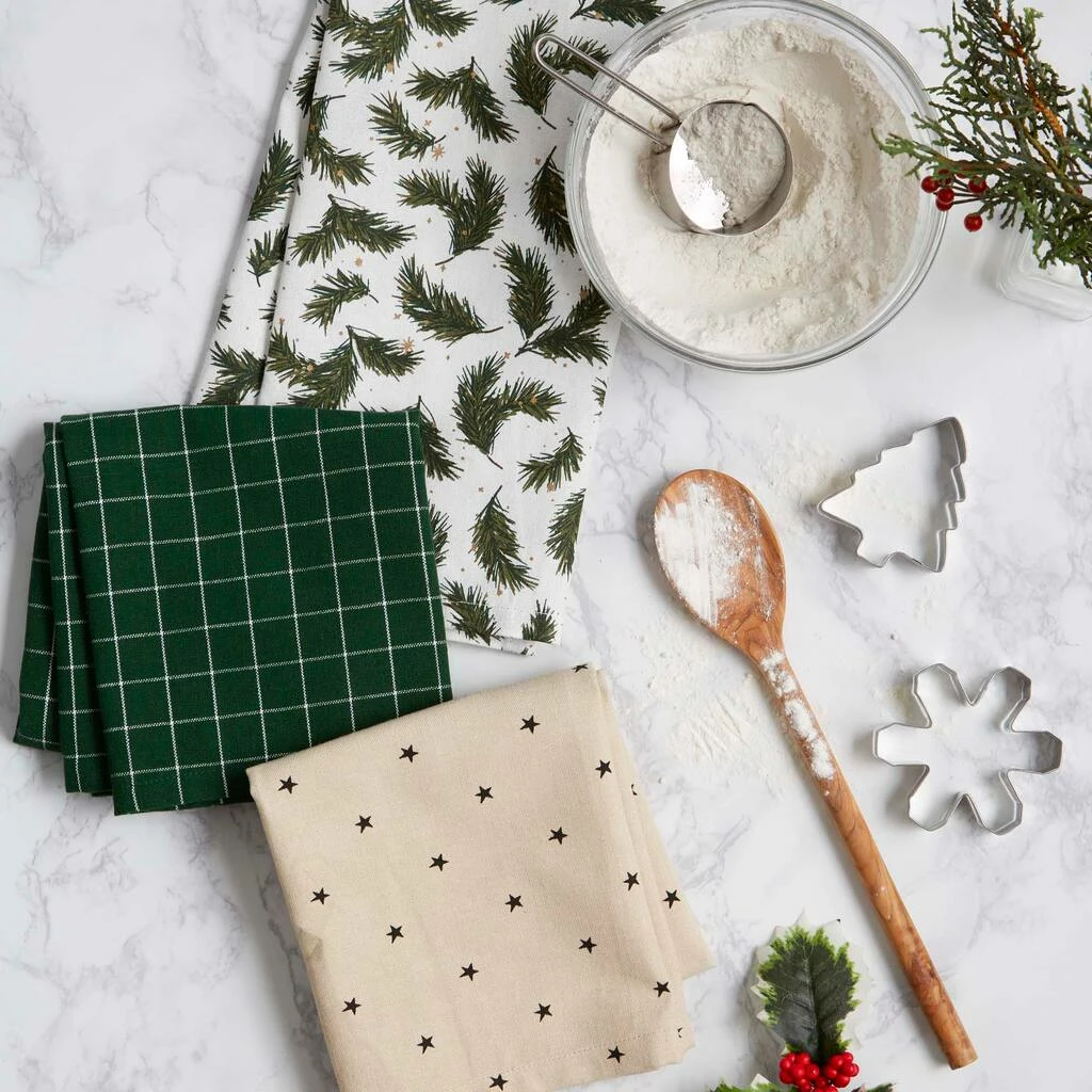 Flash Sale 🎉 DII® Assorted Holiday Greenery Dishtowel Set 🔔 - Image 10