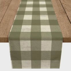 Brand new 😀 90" Green Buffalo Check Cotton Twill Runner by Designs Direct ⌛