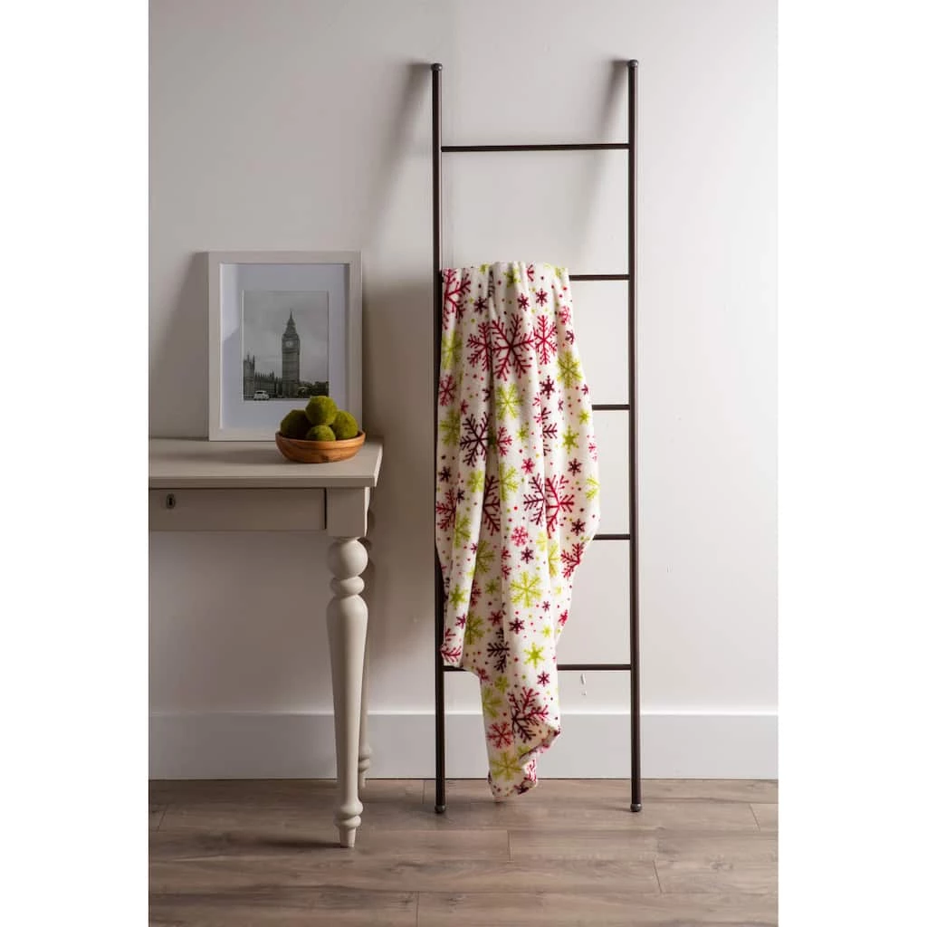 Promo β¨ DII® Holiday 2-Pack Snowflake Plush Fleece Blanket β - Image 4